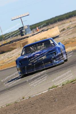 media/Jun-04-2022-CalClub SCCA (Sat) [[1984f7cb40]]/Group 2/Qualifying (Sweeper)/
